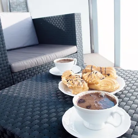 Poezja, Kasprowicza 20a Apartamento